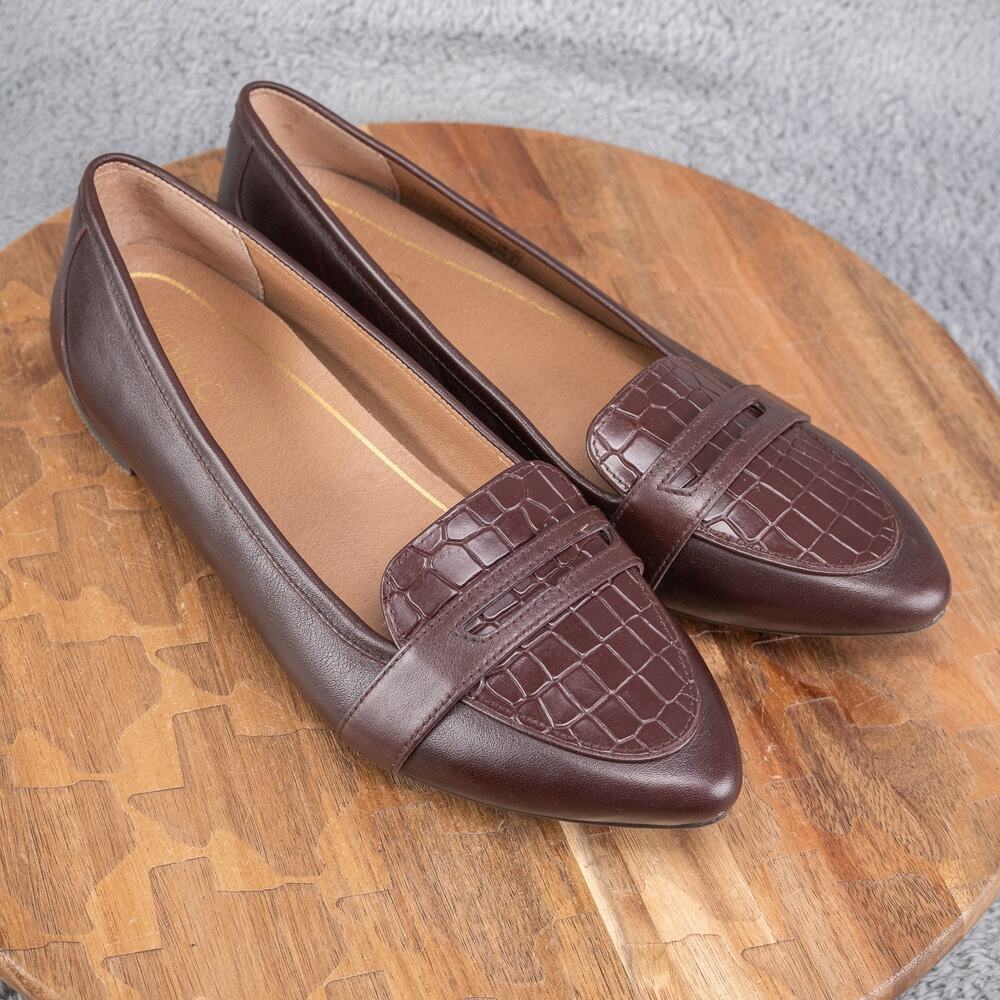 Vionic Savannah Flat Loafer Casual Shoes WOMENS 9 Burgundy Wine Leather $120